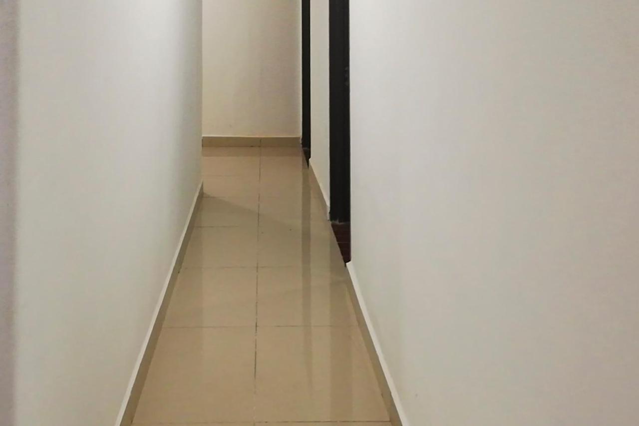 Oyo 90248 Kapitan Inn บินตูลู ภายนอก รูปภาพ